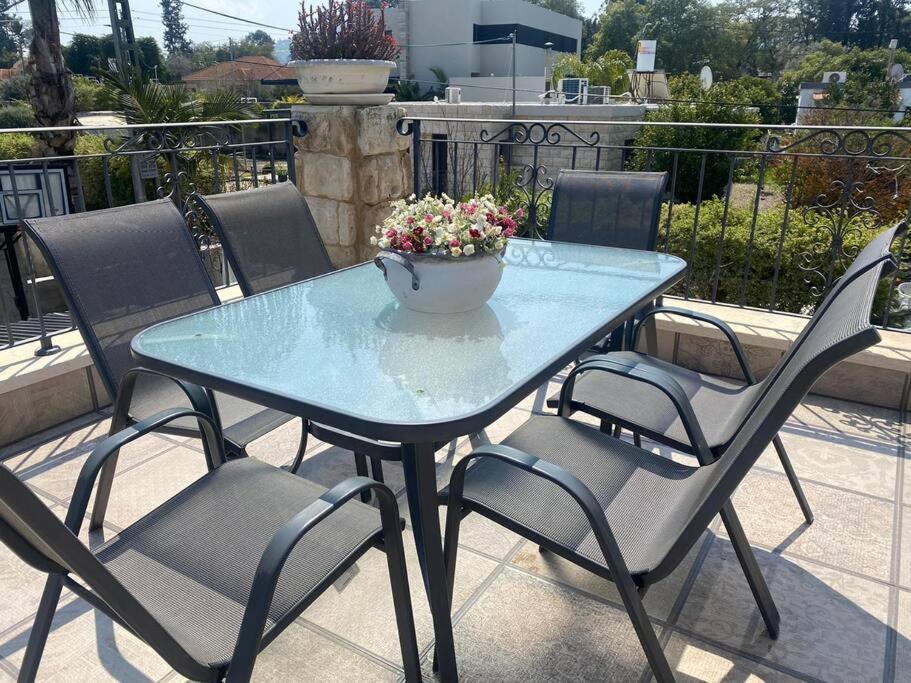 Апартаменты Hadar Rest & Relax Kefar Hittim Экстерьер фото